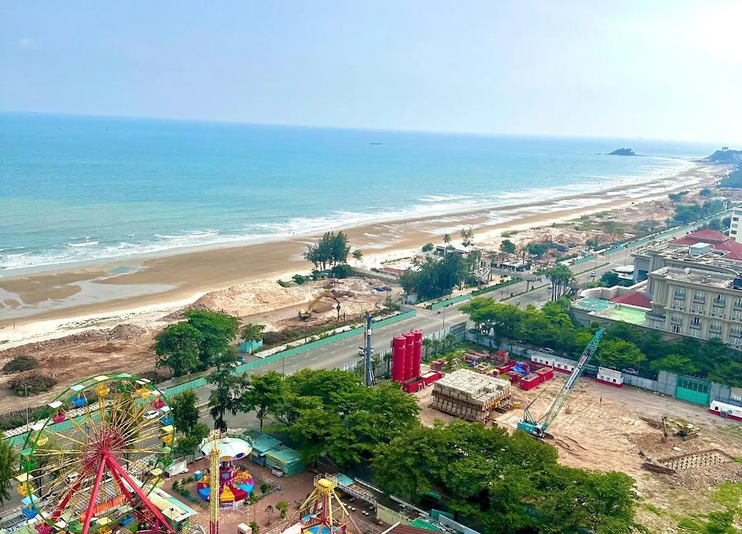 Mermaid Seaview Apartment Vung Tau - Blue Homestay