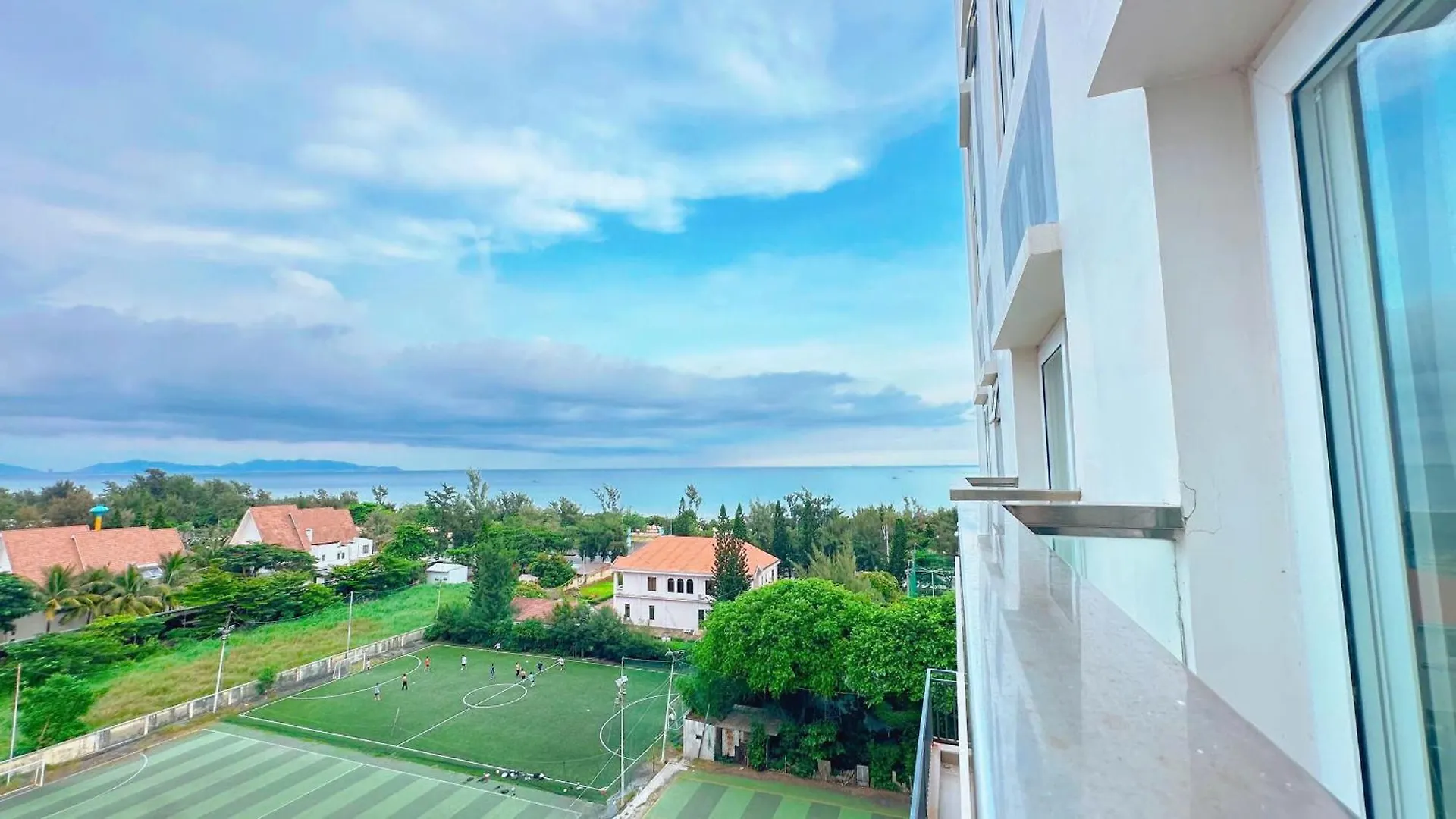 Mermaid Seaview Apartment Vung Tau - Blue Homestay